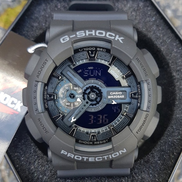 Brand New CASIO G-SHOCK GA-110-1B - Picture 2 of 4